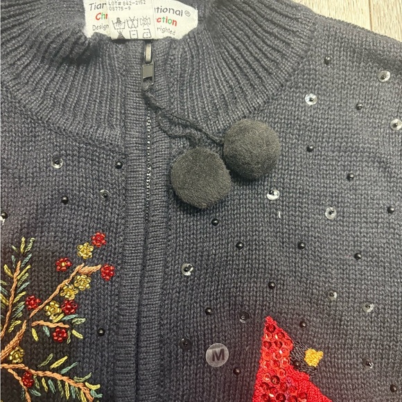 Christmas collection Black Cardigan with Red Bird Embroidery - Picture 6 of 12
